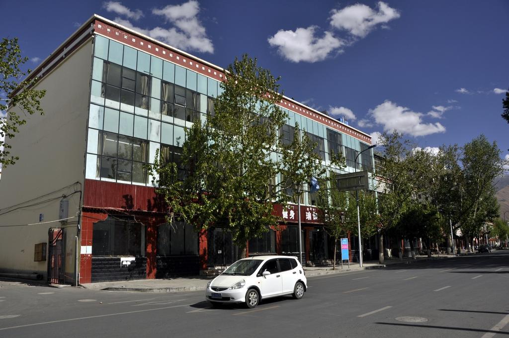 拉萨 西藏蜂巢酒店 外观 照片